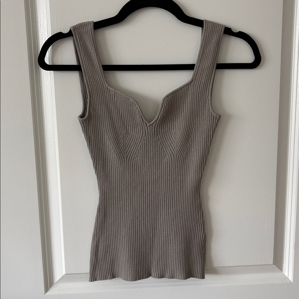 H&M Ribbed Knit Top